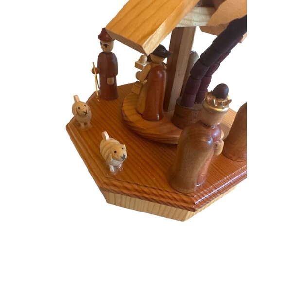 Handcrafted Wooden Nativity Scene Music Box  Palm Trees & Figures Silent Night - Picture 5 of 7